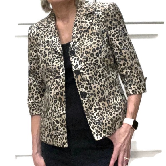 LeSuit Jackets & Blazers - Size 4P - 6P Animal Print Jacket LeSuit Black & Brown 97% Poly 3% Spandex